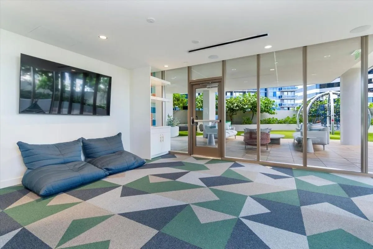 Sky Ala Moana 2908 Condo Honolulu